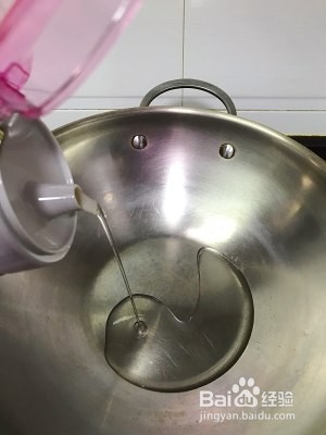 食补佳品葱爆蚕豆的做法