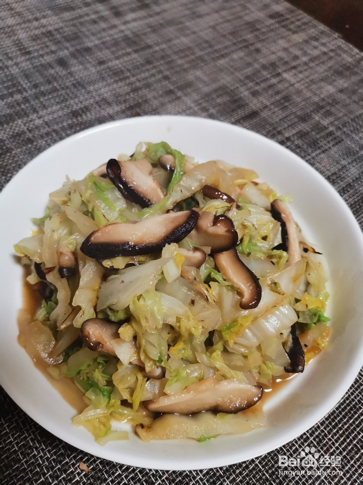 忍不住流口水的白菜