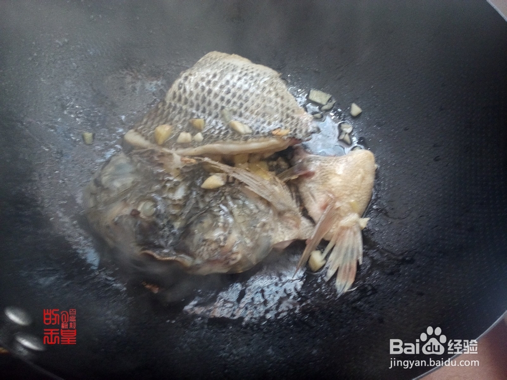 不懂做饭的人都可以做的：[18]葱浇香煎福寿鱼