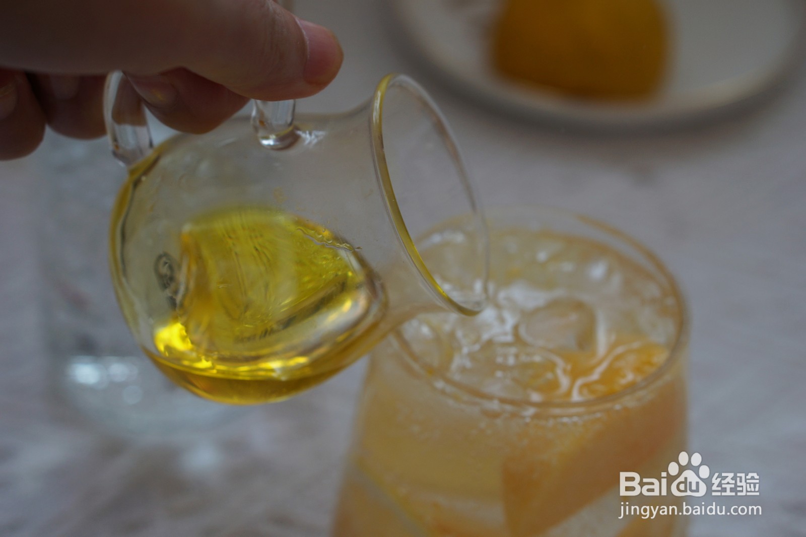 黄桃柠檬气泡水