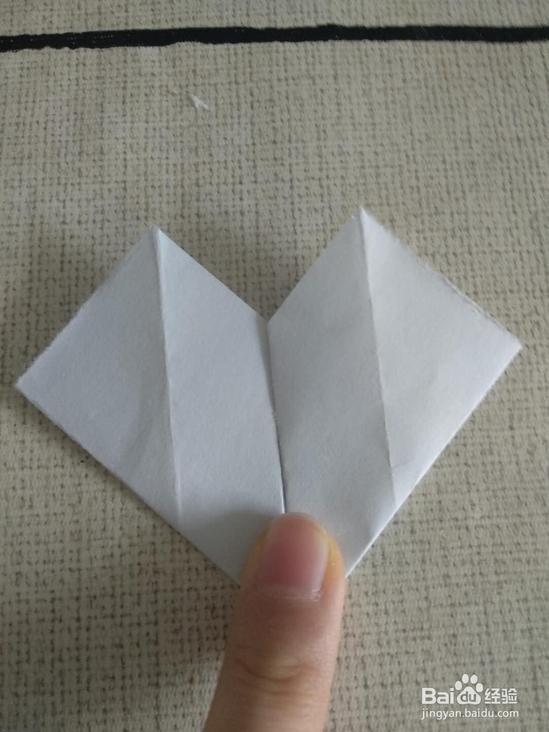 如何用最简单的方法折爱心
