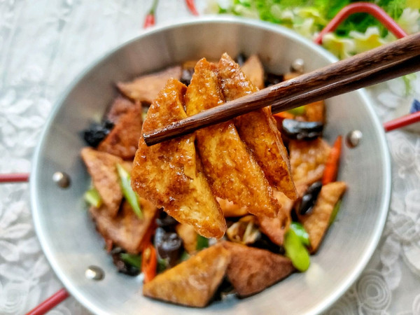 豆腐配木耳营养翻倍