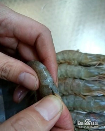 怎么去虾线？这个方法一步搞定！