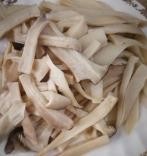 辣椒手撕蘑菇