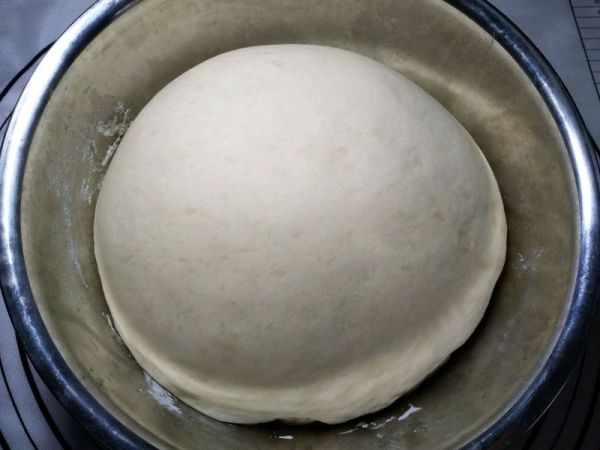 熔岩芝士小面包