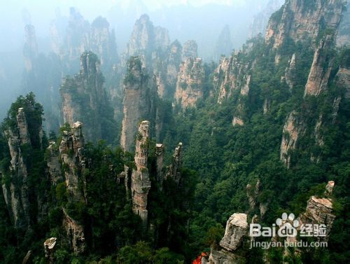 凤凰古城、张家界双卧六日游