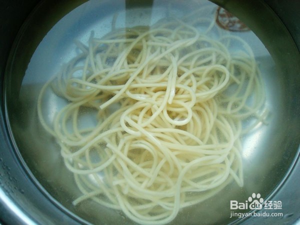 炸酱热干面的做法