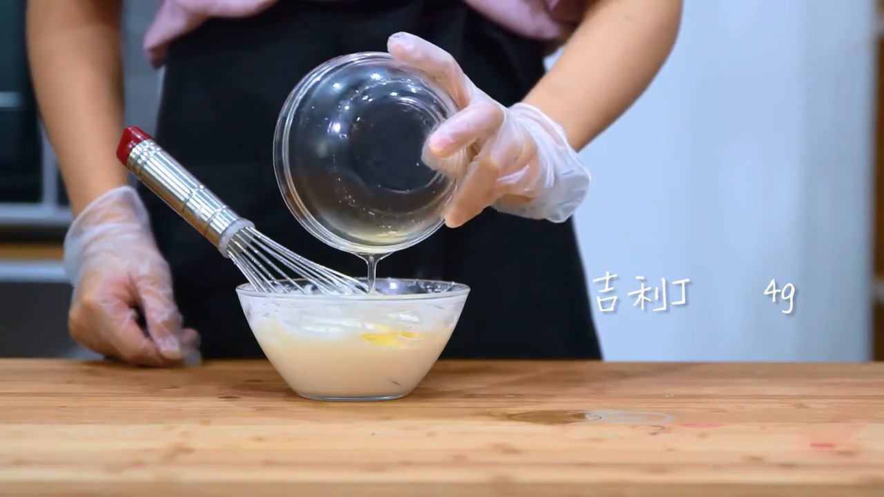 怎样做红丝绒漩涡蛋糕