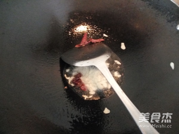 炝炒小白菜的做法