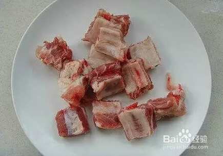 如何做一份色泽诱人的糖醋排骨！