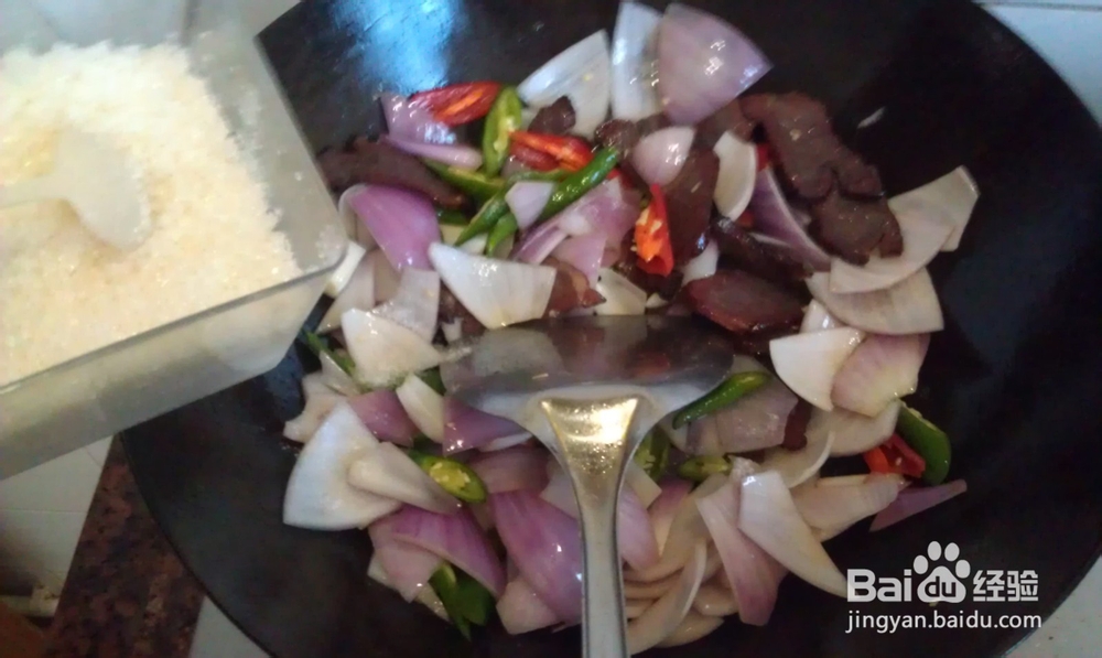 葱烧腊牛肉怎么做