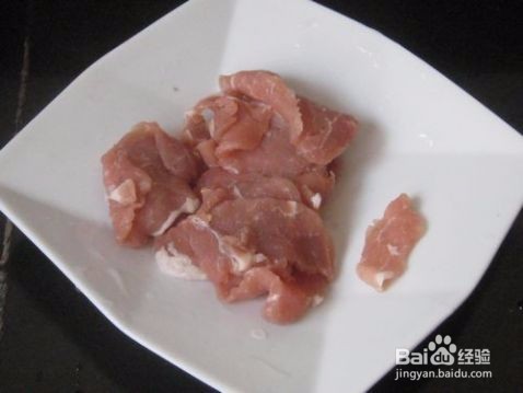 胡萝卜炒肉片的做法