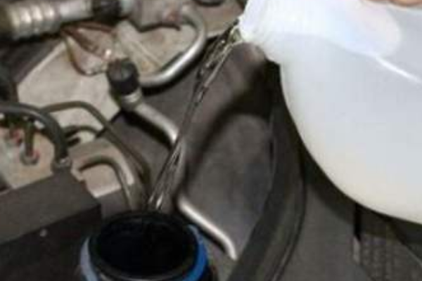 汽车水箱冻了怎么办