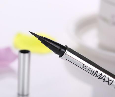 眼线胶笔和眼线液用法一样吗