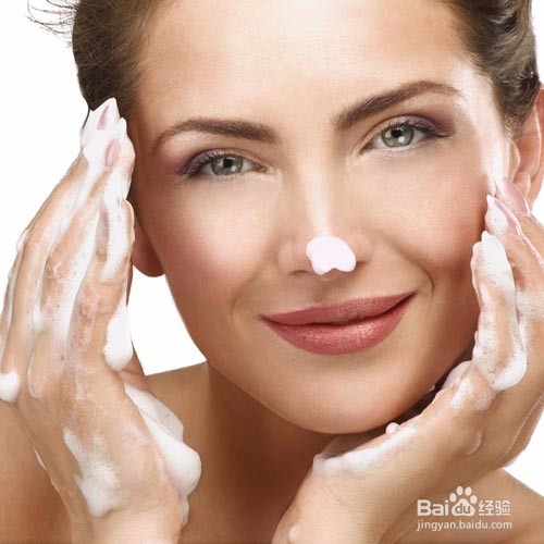 怎么样洗脸，毛孔越来越小？