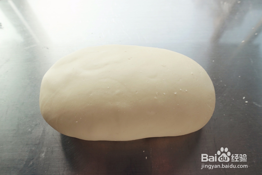 细腻美味的奶红豆馒头卷