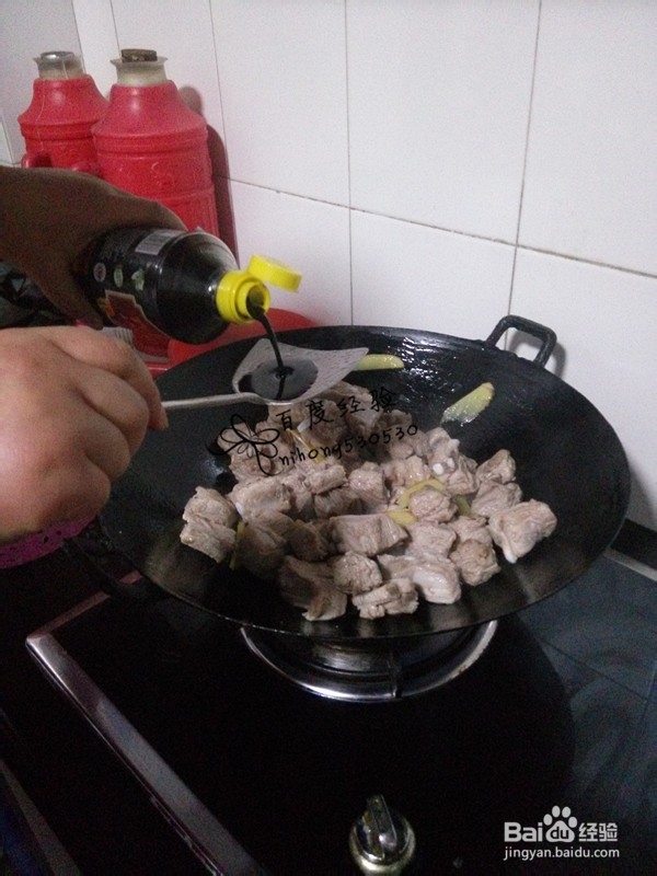 江南家常大菜：[5]红烧排骨怎么做？