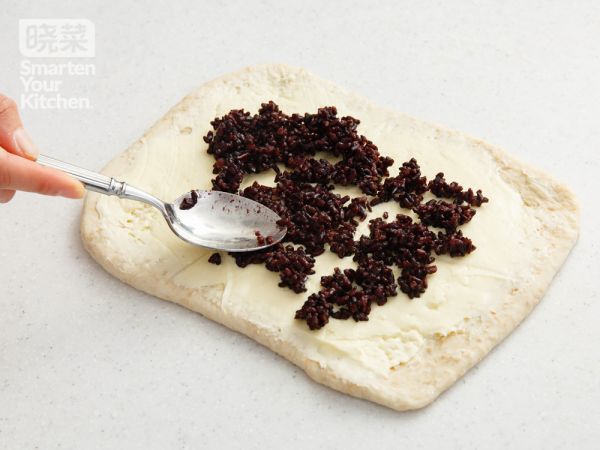 全麦紫糯米芝士面包