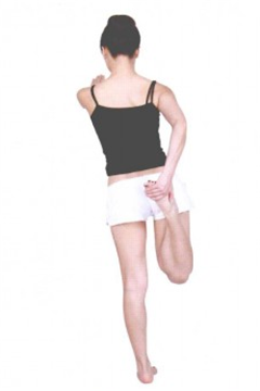 上跑步机前和下跑步机后的拉伸动作