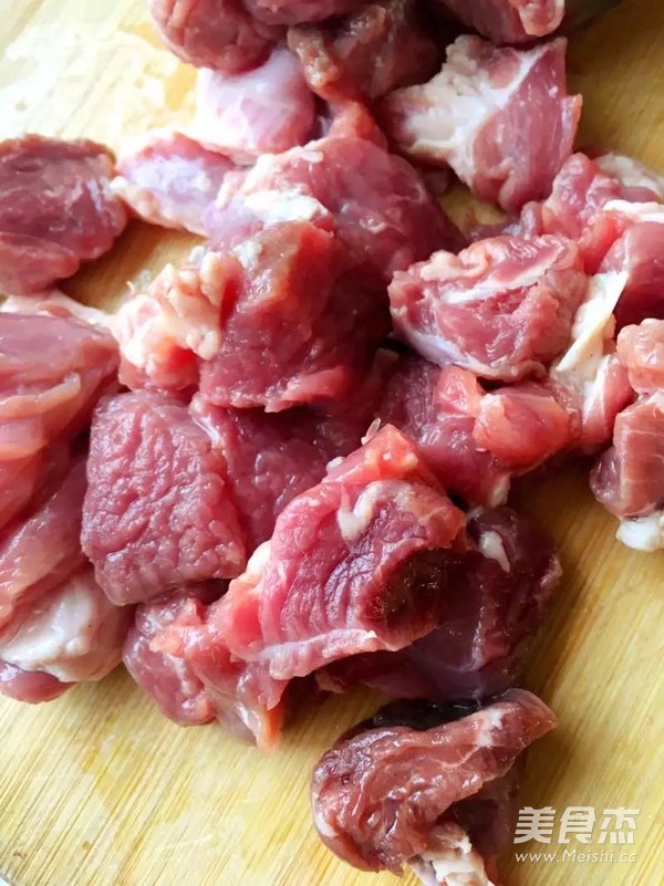 羊肉胡萝卜饺子