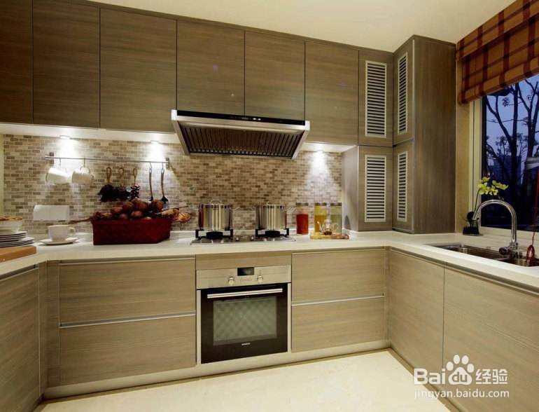 如何挑选厨房里的橱柜?