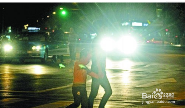 如何正确使用汽车远近光灯