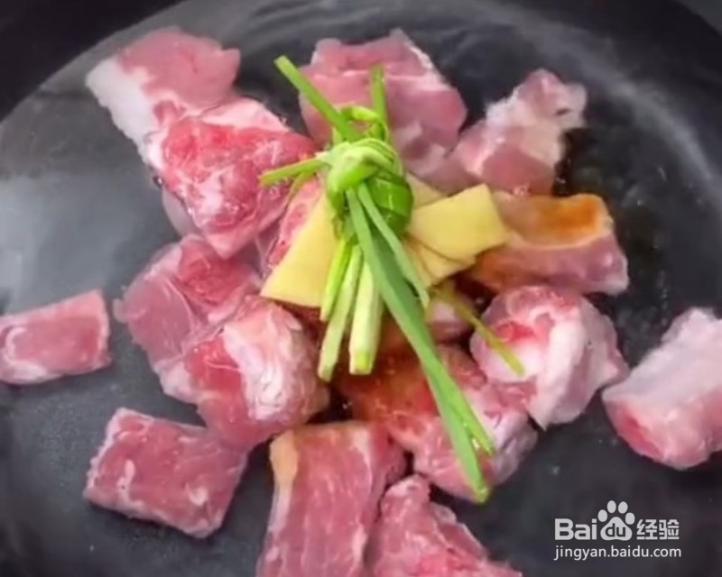 简单易学的排骨山药玉米营养汤