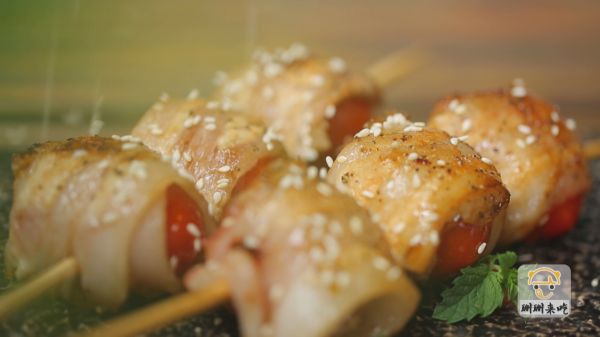番茄烤五花肉卷