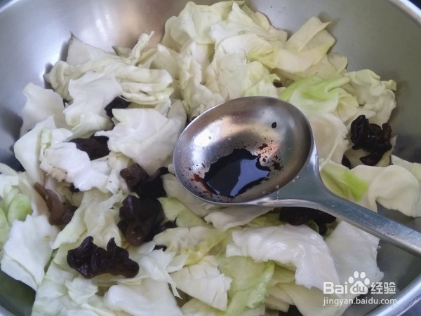 黑木耳烧圆白菜