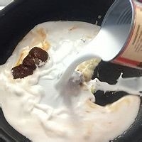 如何制作美味的泰式咖喱牛肉？