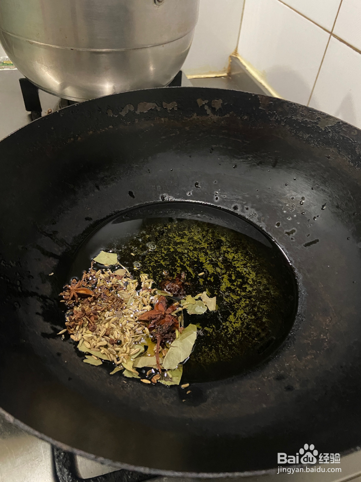 家庭版牛肉板面的做法