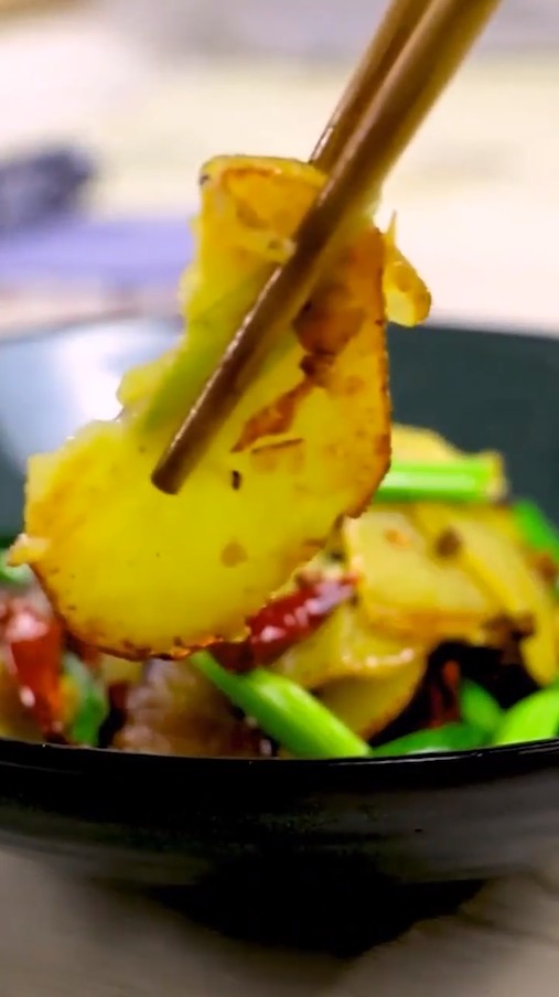 腊肉煸土豆怎么做