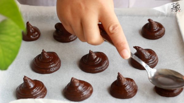 不给糖就捣蛋，万圣节捣蛋小蜘蛛等你来挑战！