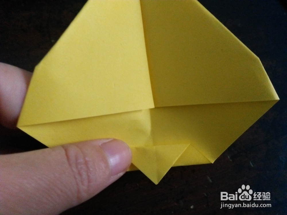 怎么用纸折长颈鹿