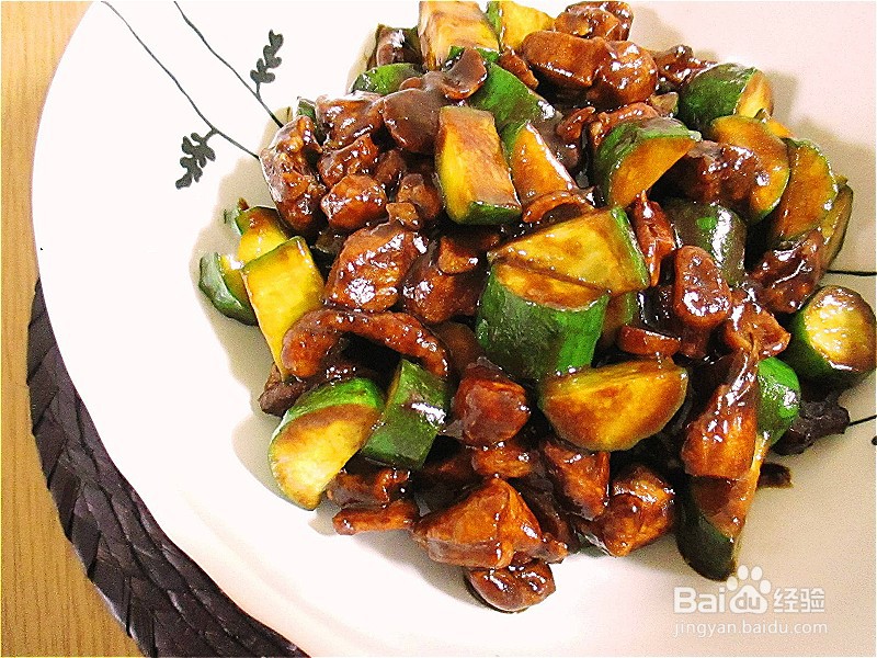 怎样做出家常菜系列之酱爆鸡丁