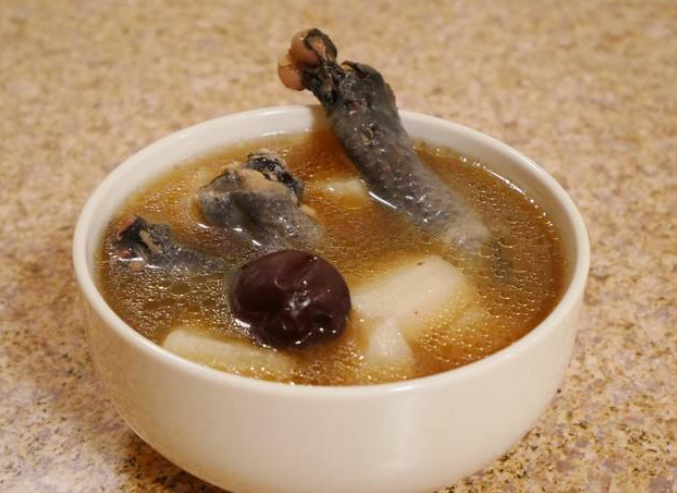 十岁女孩能吃乌鸡吗