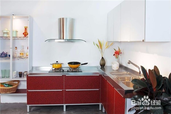 如何清理厨房的卫生死角?