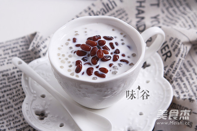 红豆牛奶西米露