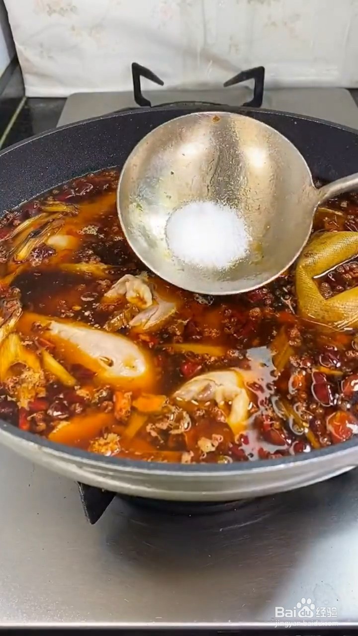 如何制作卤鸭头