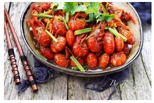 怎么巧做小龙虾？