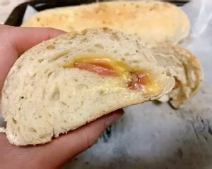 如何制作香料芝士火腿软欧包