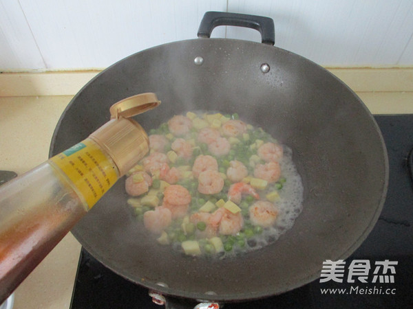 虾仁汤年糕的做法