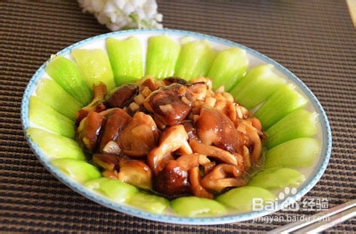 教你如何香菇炒油菜