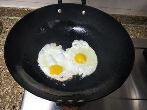 娃娃菜豆腐煲的做法