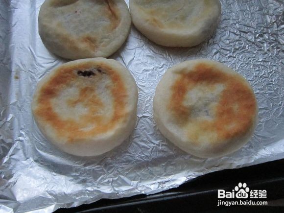 秀色可餐的烤牛奶豆沙糯米饼怎么做呢