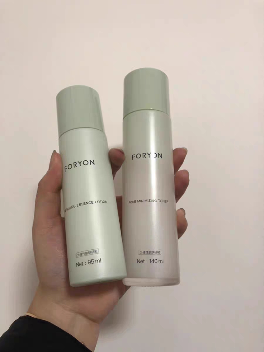 适合油皮混油皮的水乳推荐