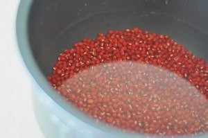 红豆汤圆粥的做法