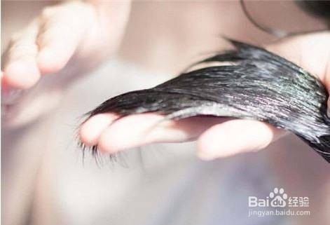 秋冬季节头发总是起静电怎么办？