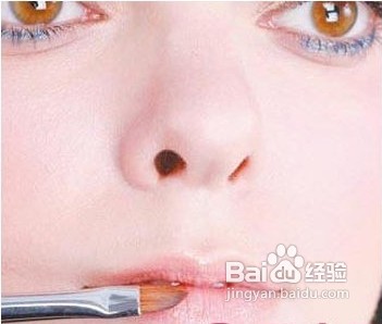 时尚晚宴妆怎么化