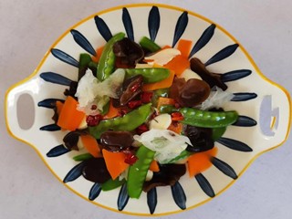 荷兰豆拌双耳怎么做?